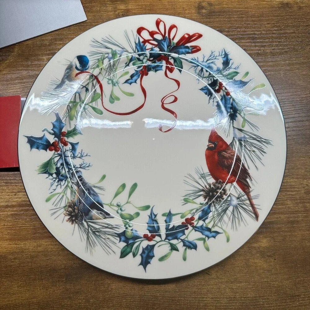Lenox Winter Greetings Dinner Plates Set of 4 Catherine McClung Porcelain 897091